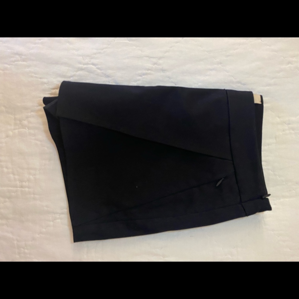 Black skort - Picture 5 of 5